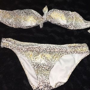 VS 2 piece swimsuit Excellent Condition